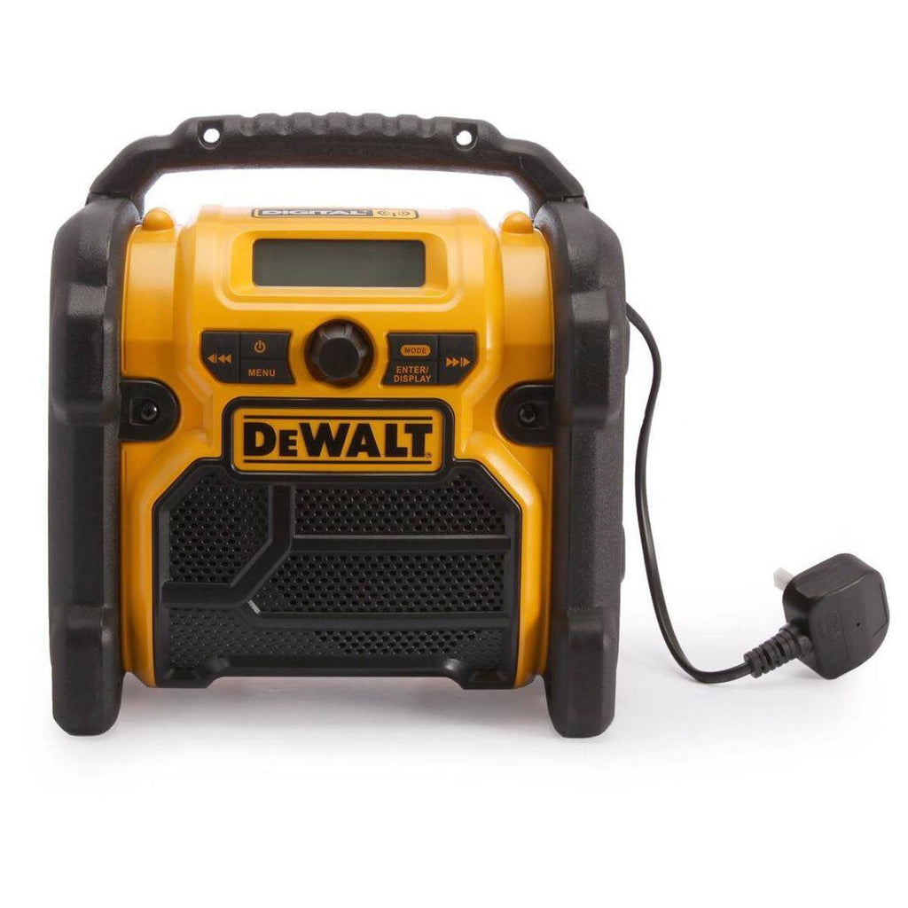 18V 18 Piece Combo Kit with 5 x Batteries & Charger T4TKIT-1307